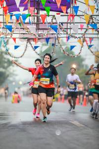 BIB: 141
                            <button type="button" onclick="openModal(10291342)" class="btn btn-primary btn-sm float-right btn-popup" data-toggle="modal" data-target=".modal-high-quality">
                        <i class="fas fa-shopping-cart"></i> Add to Cart
                    </button>
                                            <button type="button" onclick="isThisMe(10291342, true)" class="btn btn-success btn-sm float-right btn-popup btn-isme hidden" data-toggle="tooltip" data-placement="bottom" title="นี่คือรูปของคุณใช่ไหม คลิกที่นี่เพื่อเอาเข้าอัลบั้ม">
                        <i class="fas fa-plus"></i> Add to album
                    </button>
                    <button type="button" onclick="isThisMe(10291342, false)" class="btn btn-warning btn-sm float-right btn-popup btn-isnotme hidden">
                        <i class="fas fa-ban"></i> Remove from album
                    </button>